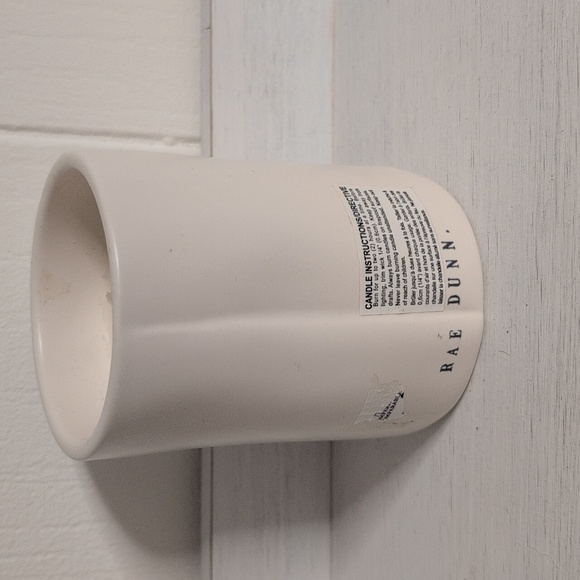 RAE DUNN PEPPERMINT MOCHA CANDLE - Picture 2 of 4